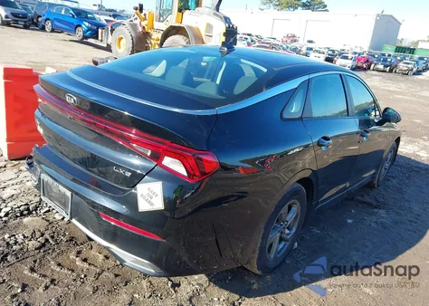 2021 Kia K5 Lxs из США, поврежденный, VIN 5XXG14J27MG023203